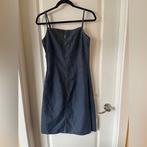 Well kept summer dress